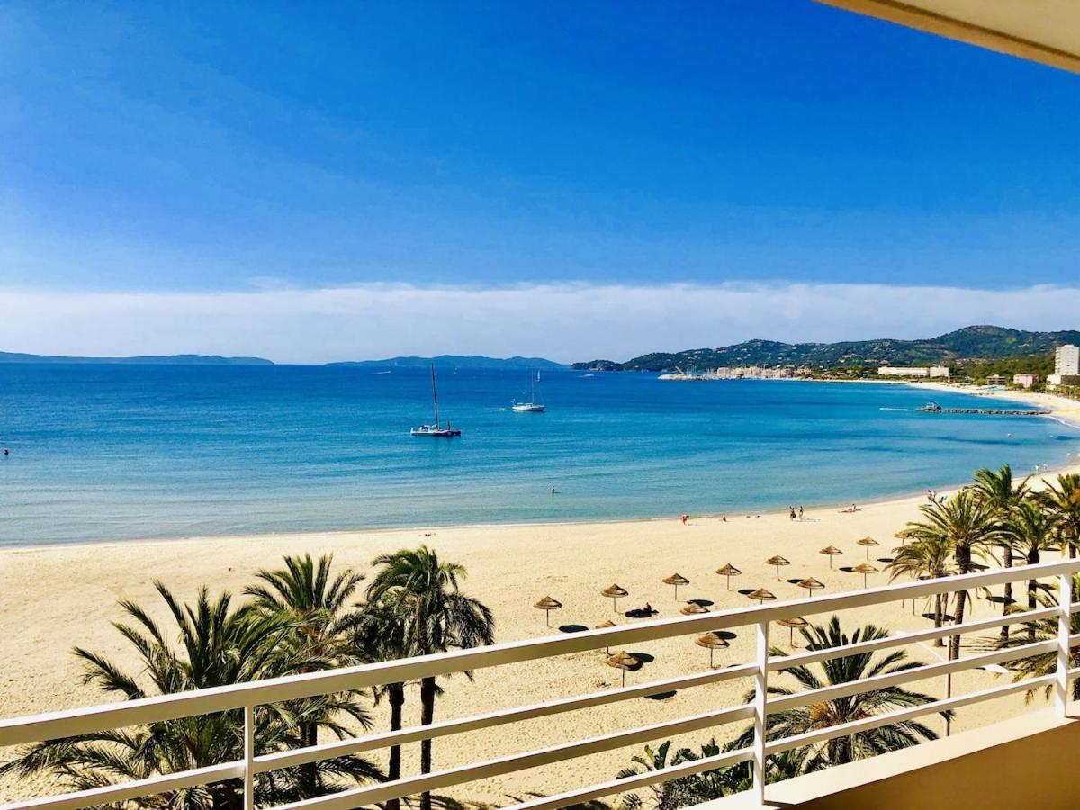 T3 Front De Mer Dernier Etage Vue Mer Petit Havre De Paix Pour Vos Vacances Emplacement Unique Vue Mer Panoramique A 180 Degres Pour Ce T3 En Face De La Plage Front De Mer Vue Sur Les Iles 5 Et Dernier Etage Avec Ascenseur Le Lavandou Extérieur photo
